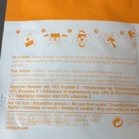 Clinique Skincare Bundle & Sampler - Picture 5 of 9